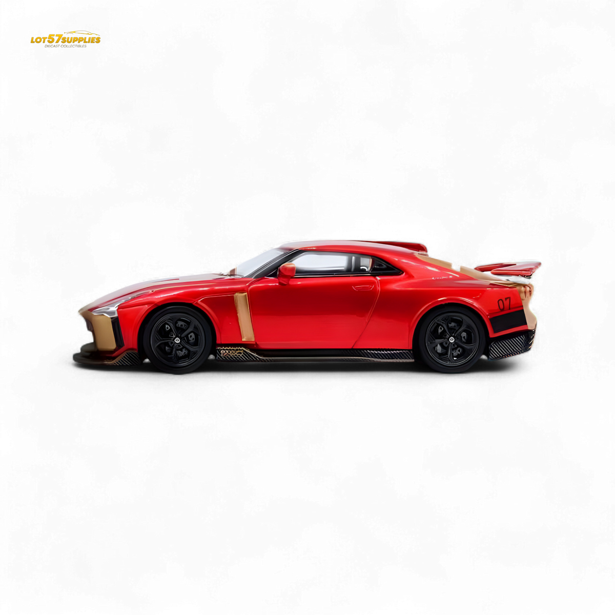 INNO64 Nissan R50 GT-R Red 1:64