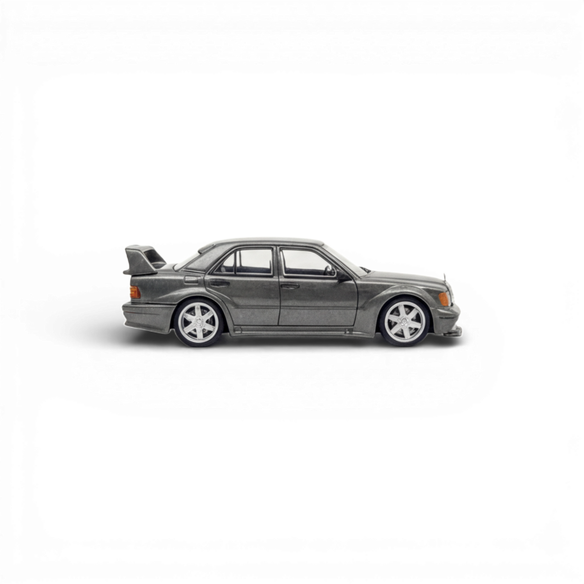 Seeker Mercedes-Benz 190E 2.5-16 Evolution Metallic Grey 1:64