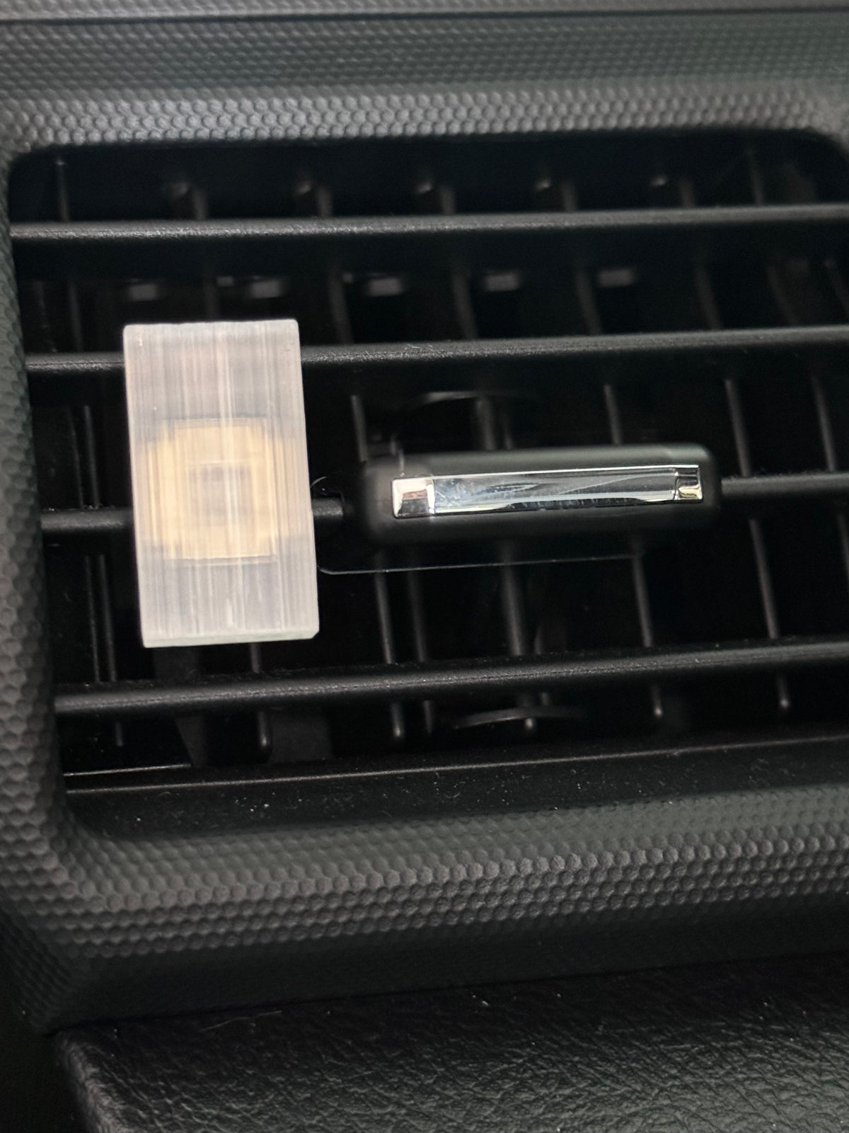 Car Vent Clips