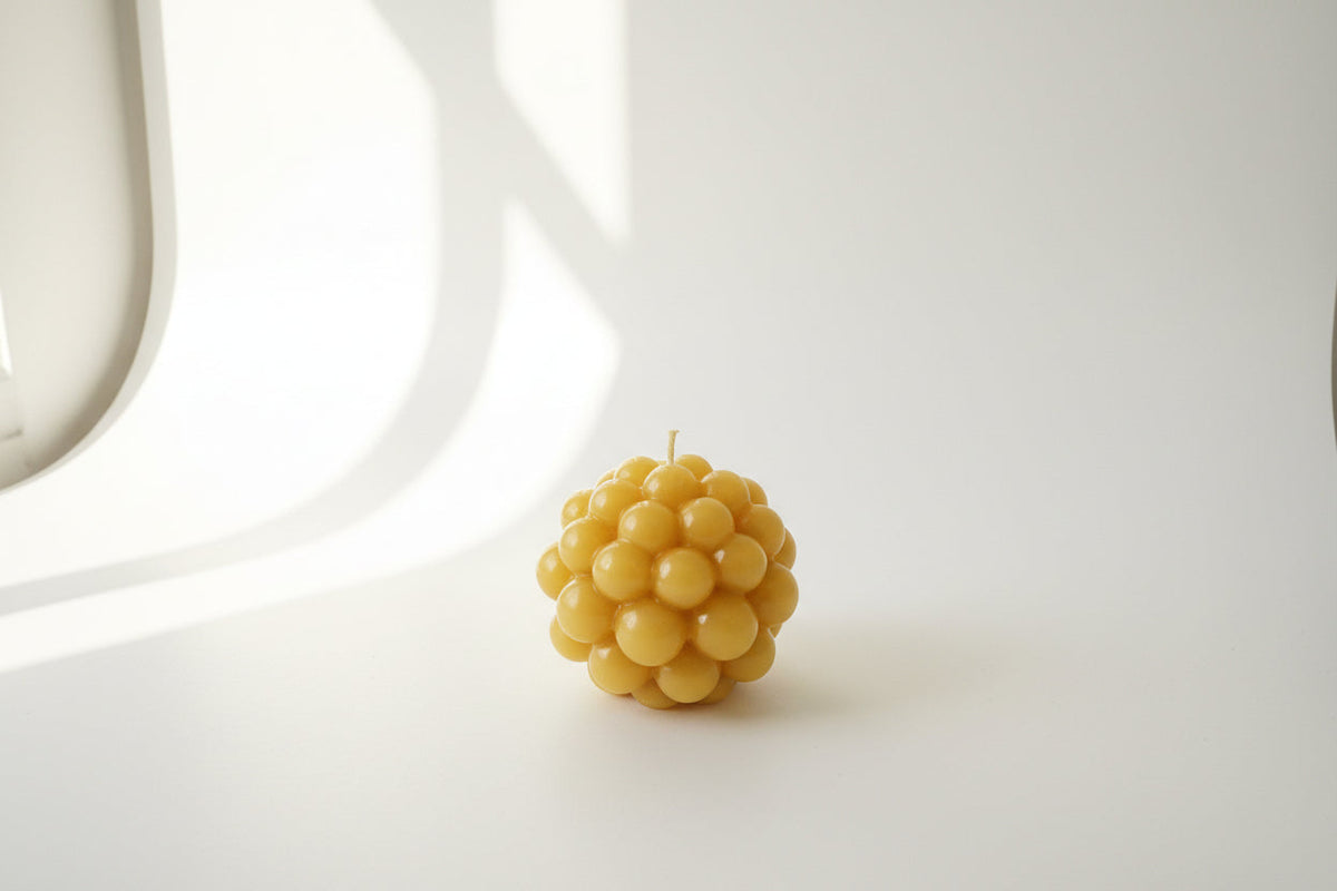 Bubbly Ball Beeswax Candle – 3.3 oz