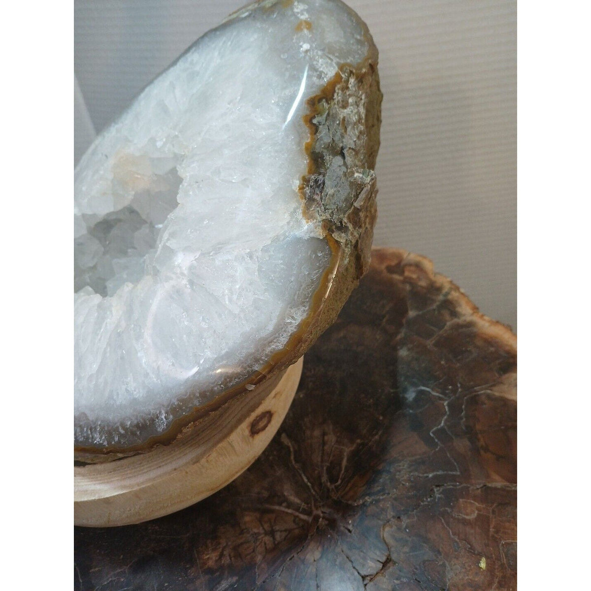 Large Natural Madagascar Agate Geode — 19.3 lbs, Museum-Quality Quartz Specimen