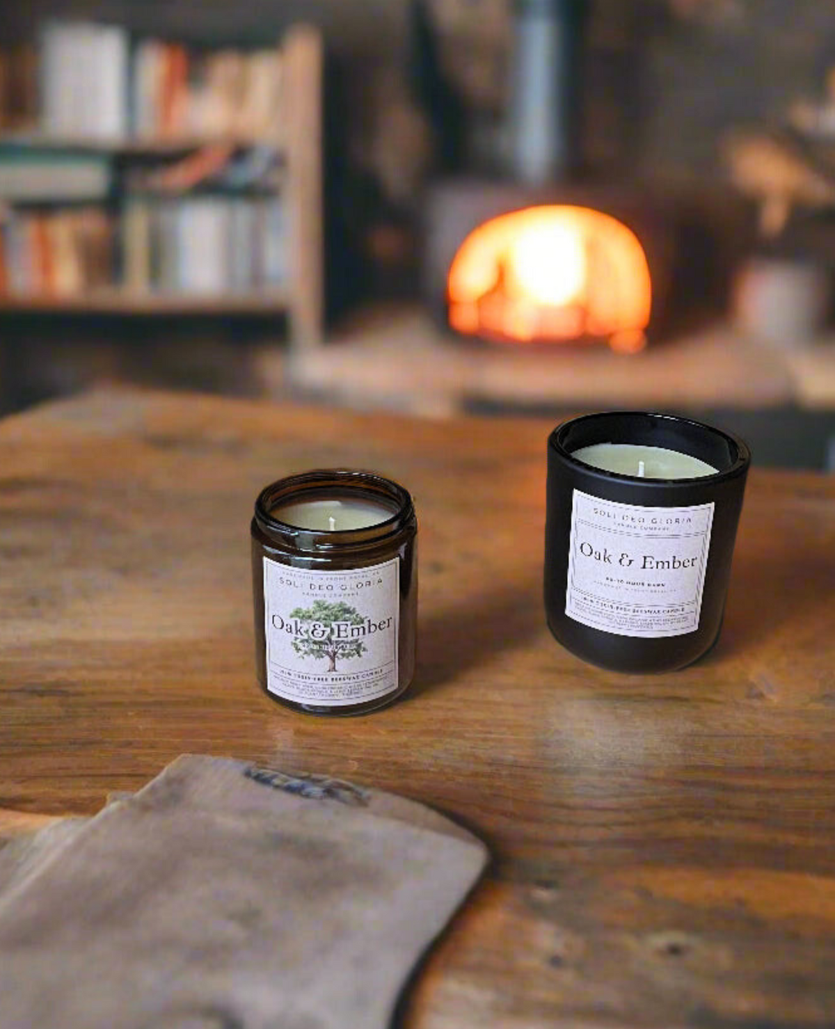 Oak & Ember Beeswax Candle | Warm Woodsy Organic Essential Oil Candle