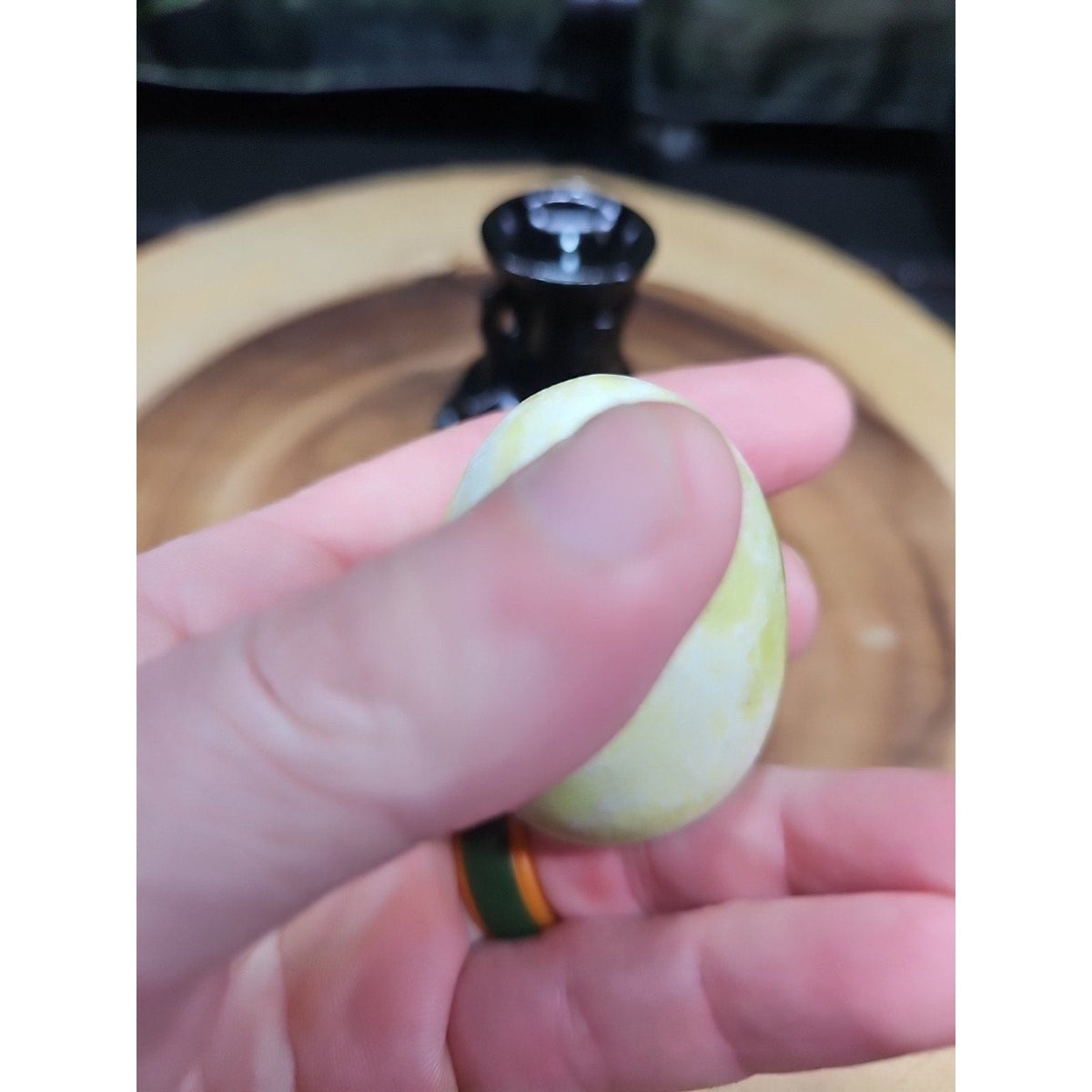 Natural Polished Lantian jade Quartz Crystal Egg Stone Specimen Healing - Stand