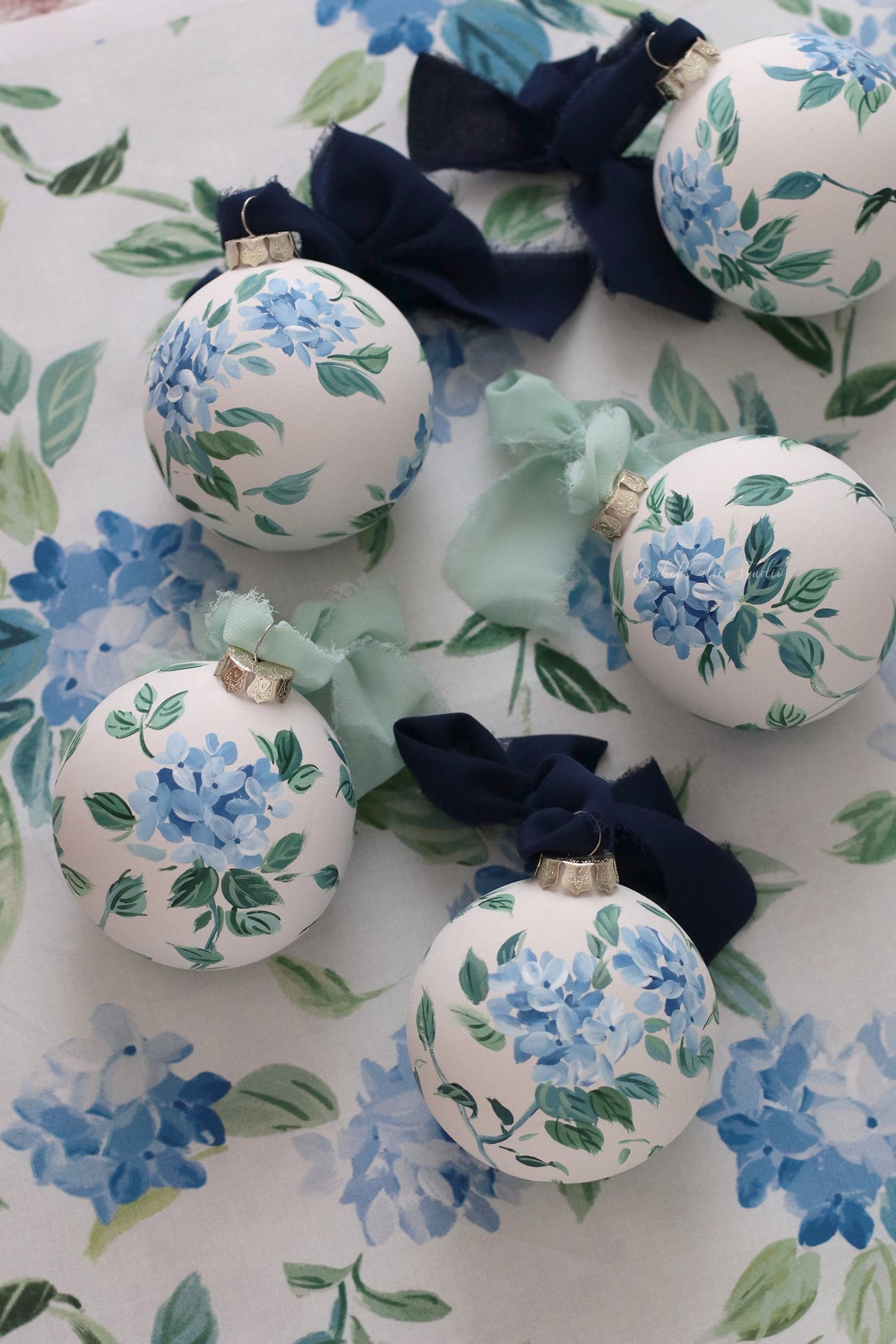Blue hydrangea chinoiserie hand-painted ornament