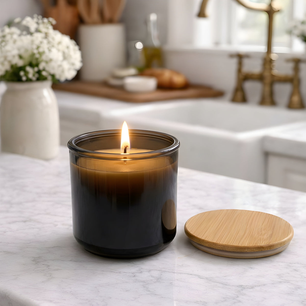 USA Beeswax Jar Candle in 10 Oz Spanish Recycled Glass Bamboo Lid