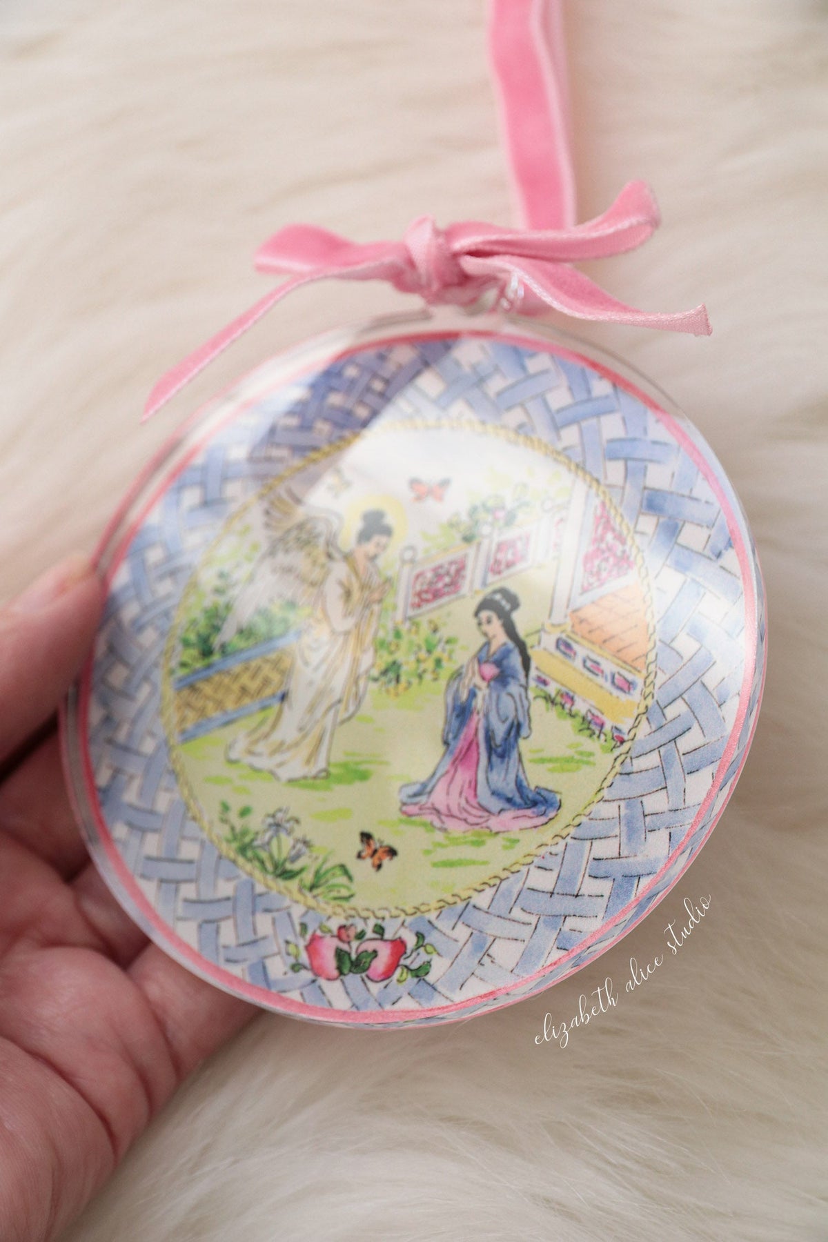 Chinoiserie acrylic ornament, The Annunciation