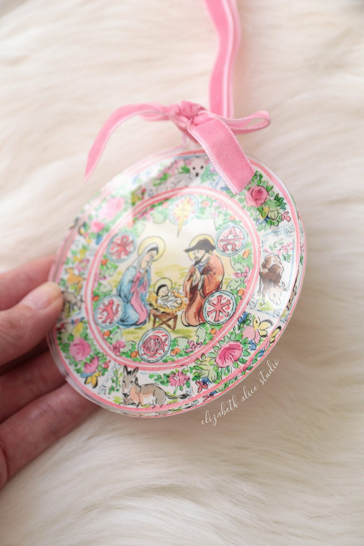 Chinoiserie acrylic ornament, The Nativity of Jesus
