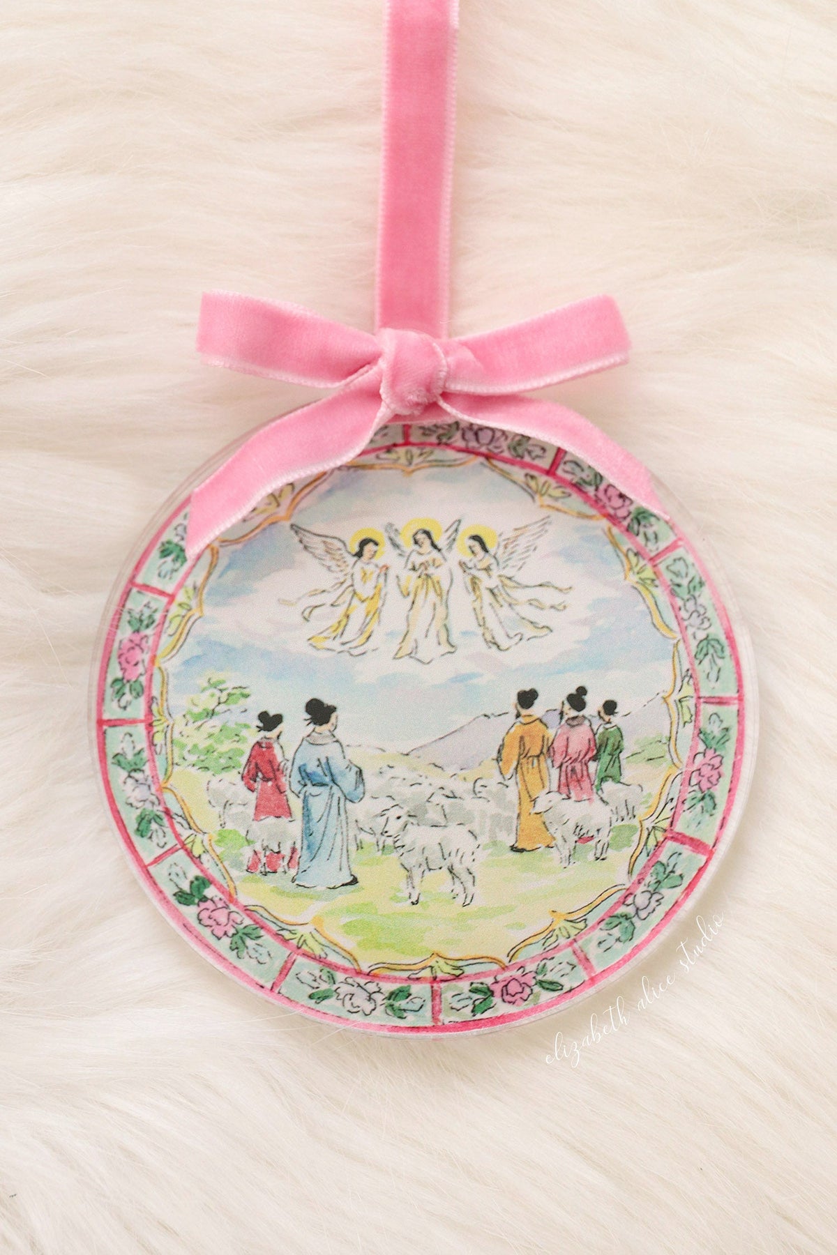 Chinoiserie acrylic ornament, Angels appearing to the shepherds