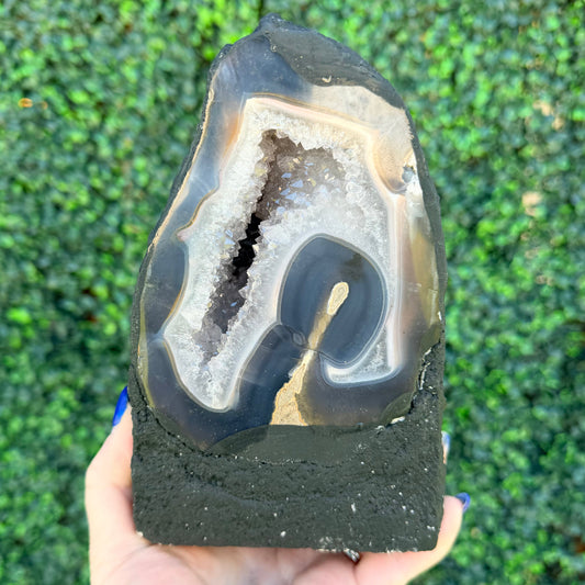Agate Geode - Druzy