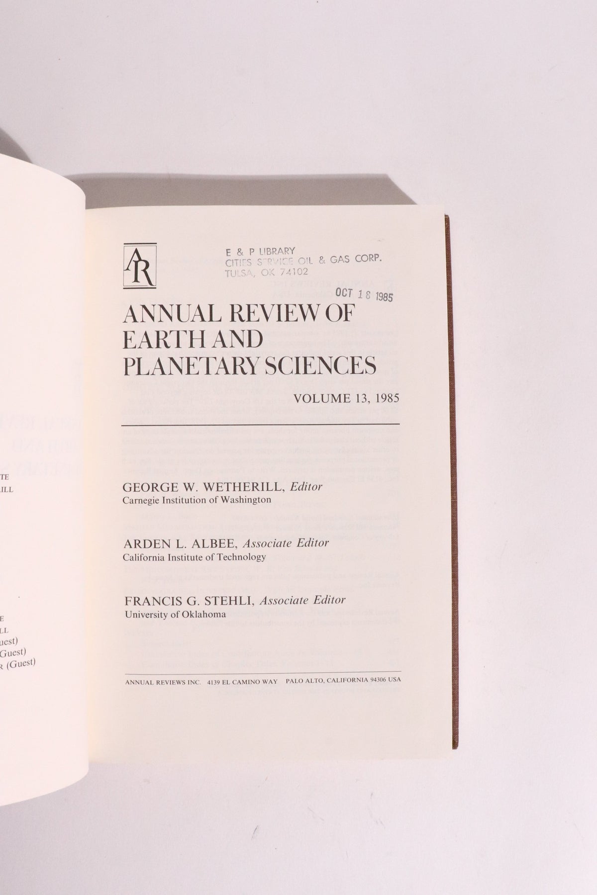 Annual Review of Earth and Planetary Sciences, Volume 13 (1985) — Cosmic Dust, Lunar Magma Ocean & Ancient Earth
