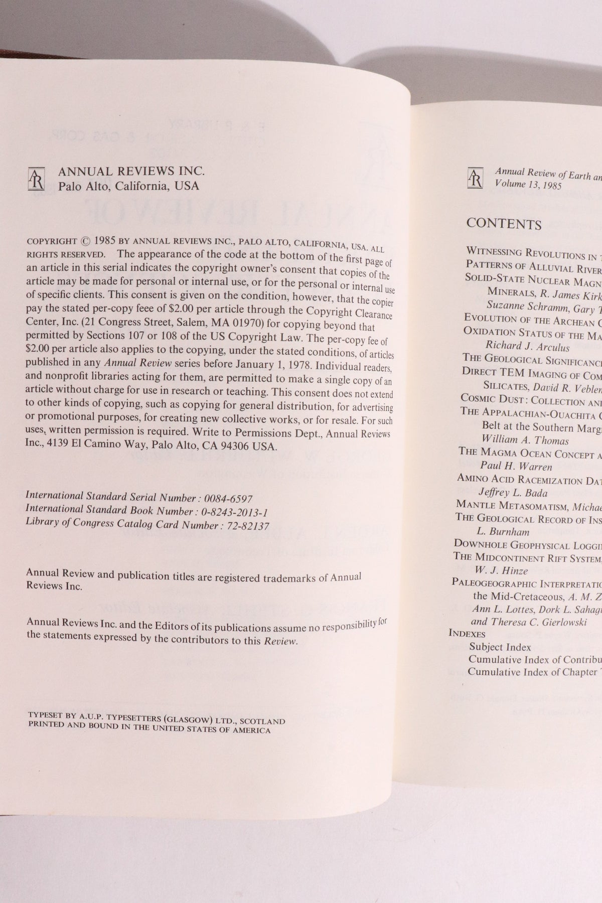 Annual Review of Earth and Planetary Sciences, Volume 13 (1985) — Cosmic Dust, Lunar Magma Ocean & Ancient Earth