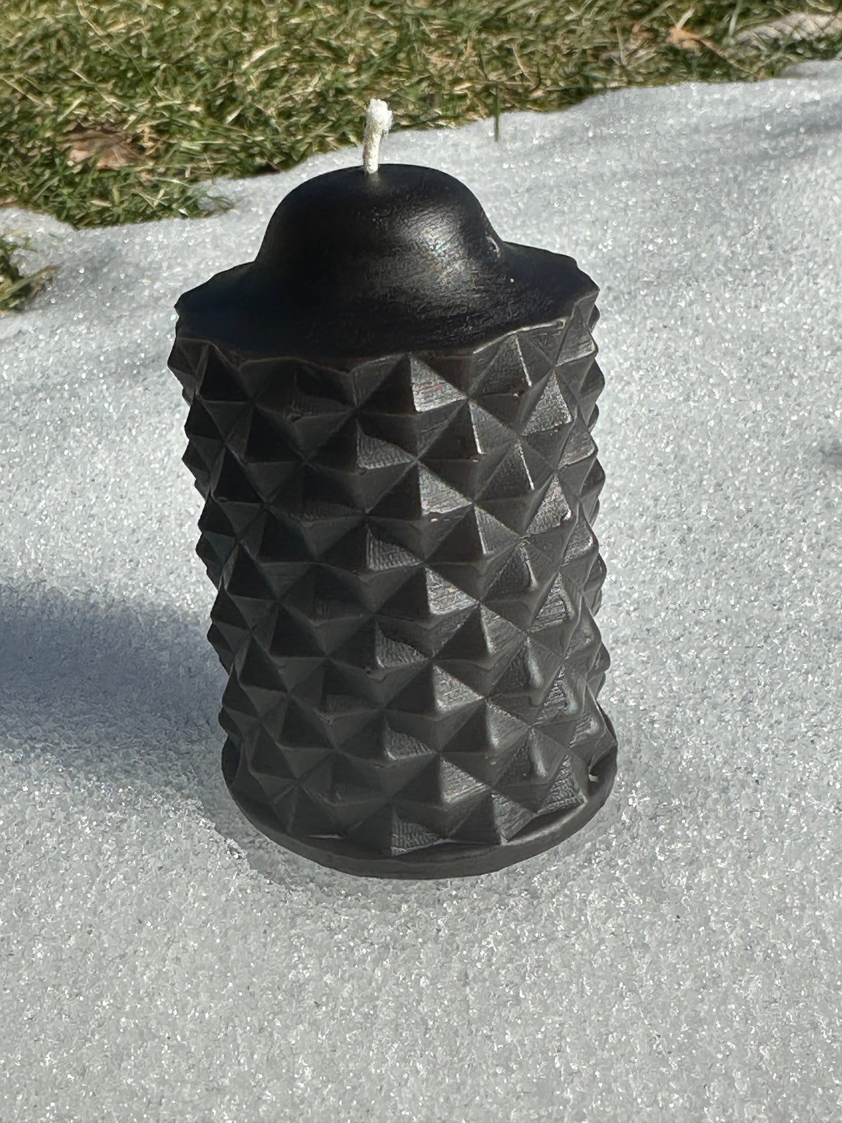 Scalloped Cylinder Beeswax Candle