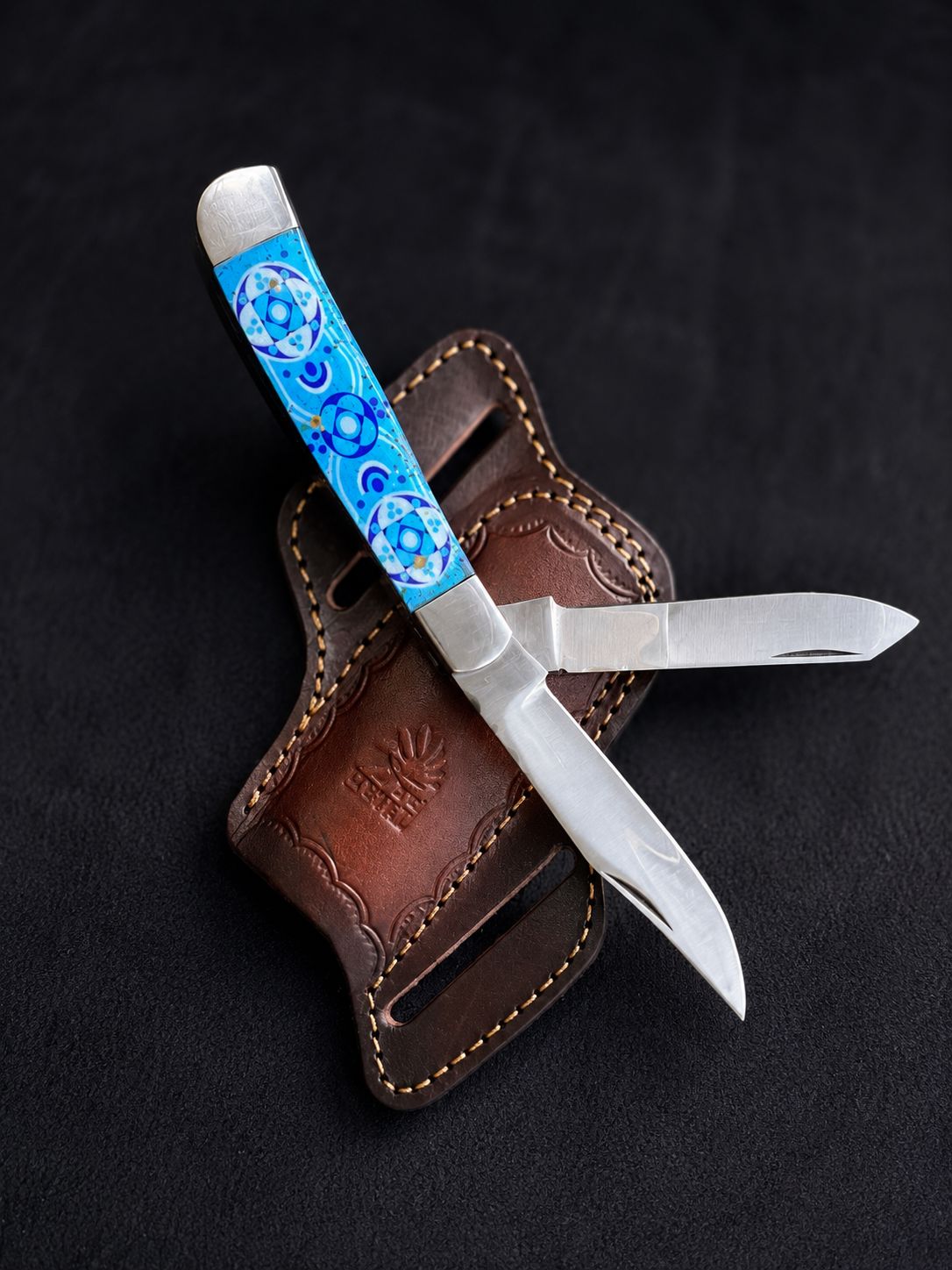 Titan "Zellige Tile" High Carbon Double-Blade Folding Knife — Turquoise Mosaic Resin Handle | Hand-Tooled Leather Belt Sheath TF-119
