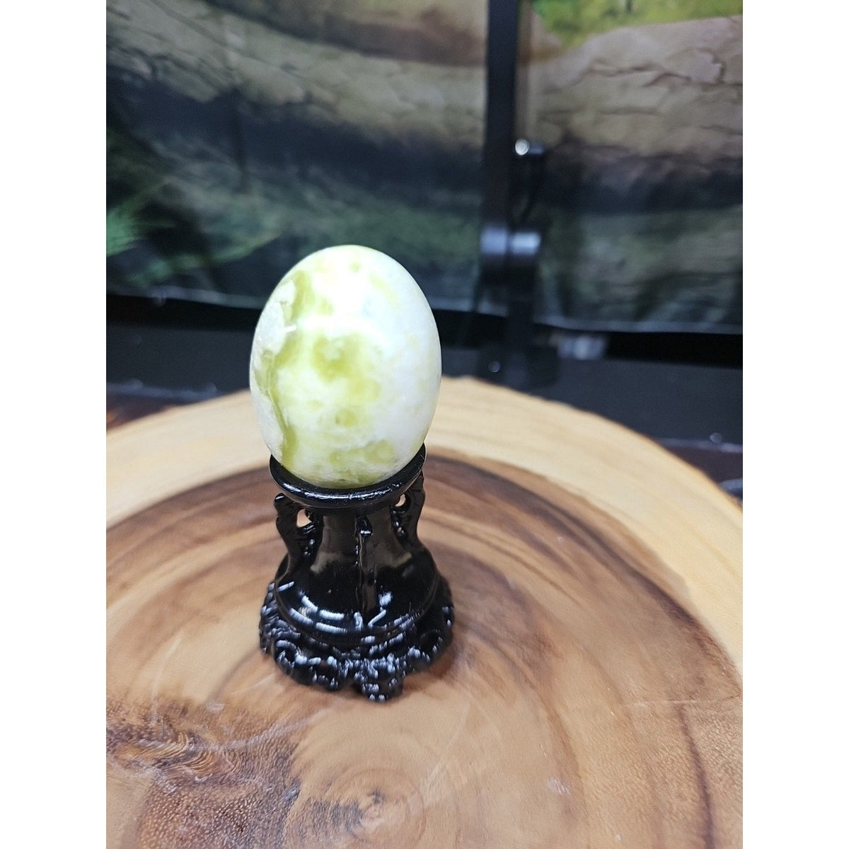 Natural Polished Lantian jade Quartz Crystal Egg Stone Specimen Healing - Stand