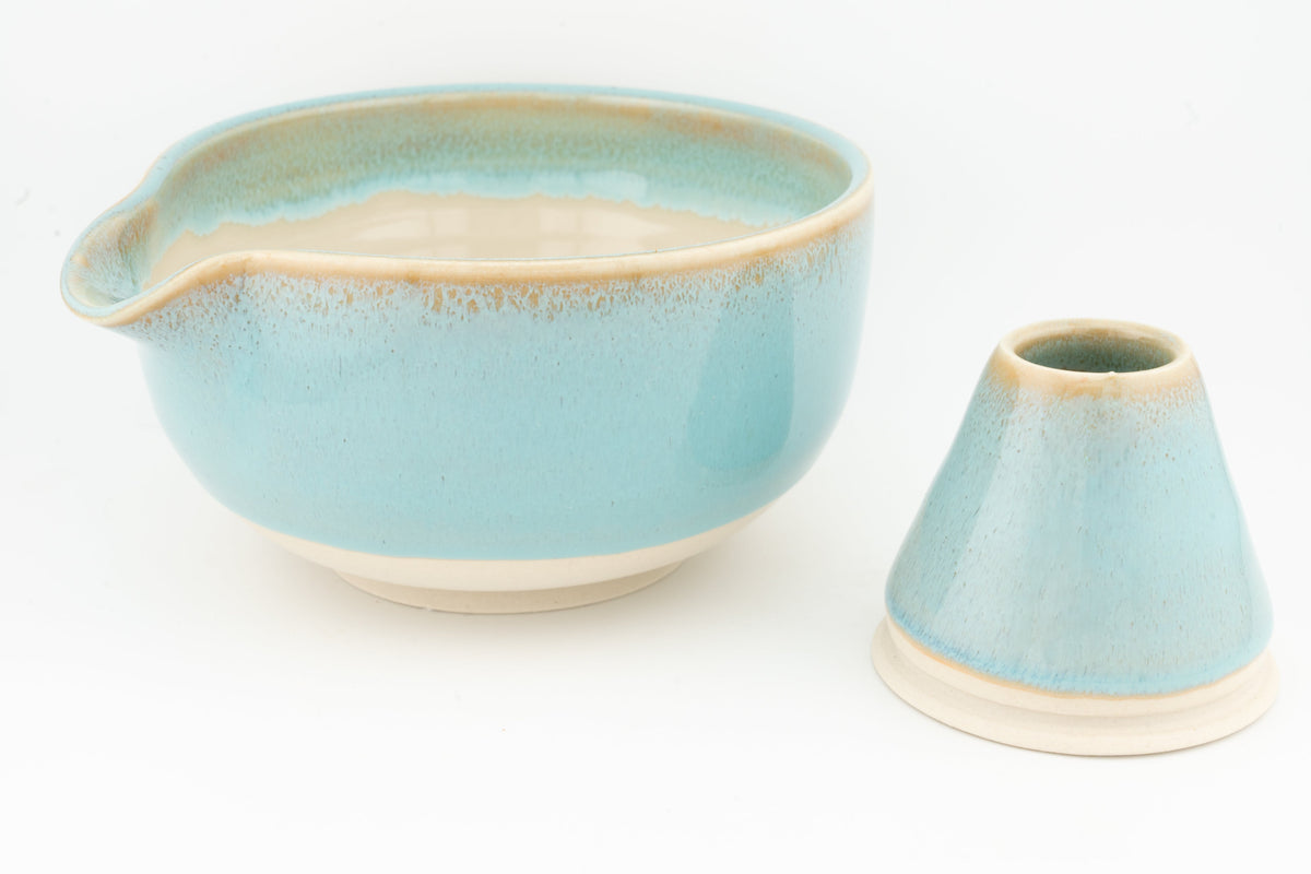 Matcha Set | Bowl with Matching Whisk Holder | Chawan and Chasentate