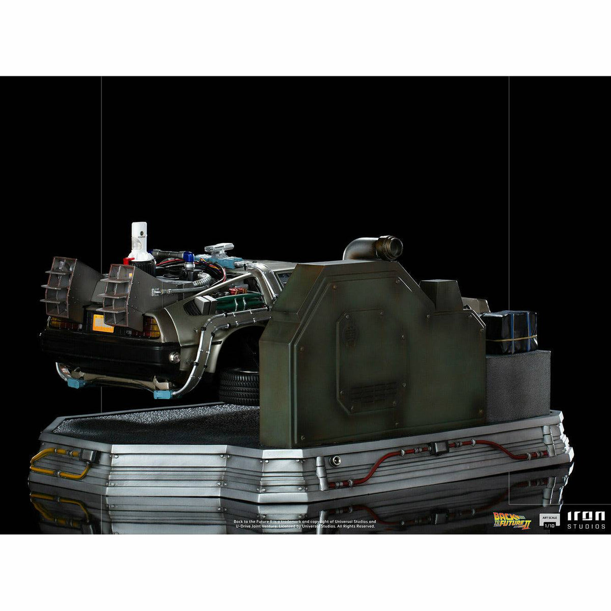 [PREMIUM] Iron Studios Back to the Future Part II DeLorean (Regular Version) 1:10 Scale Statue