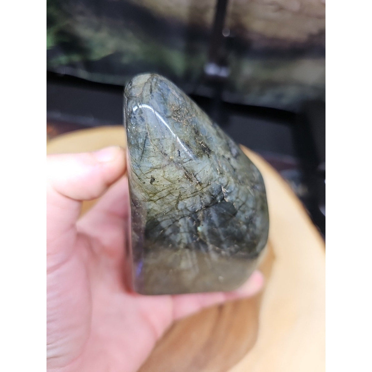 Rainbow Labradorite Spectrolite — 1.45lb, Color Flash Stone, Madagascar
