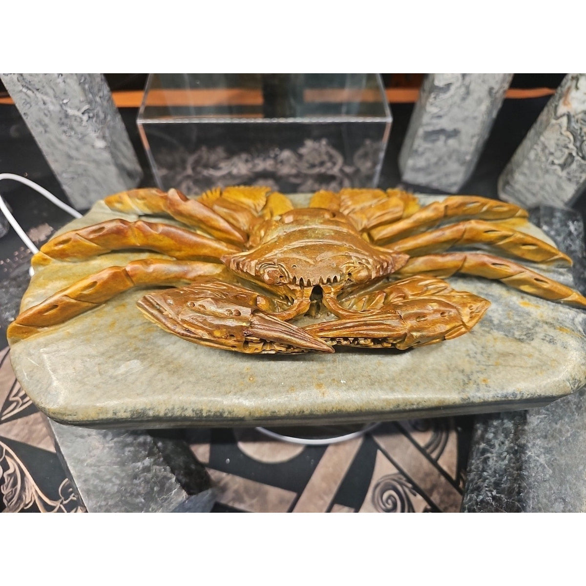 Mao Gong Shi Crab Skull - 7.9LB Hand-Carved Specimen