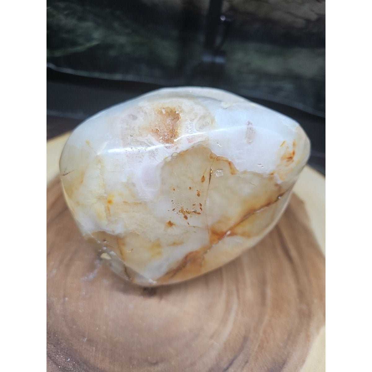 Natural 4.71lb Agate Carnelian Quartz Crystal Geode