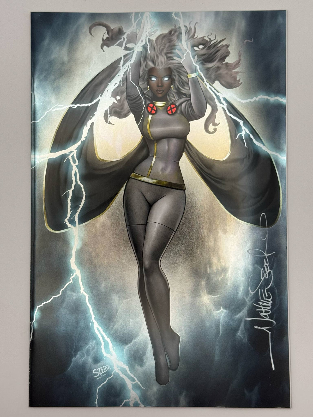 [Signed by Nathan Szerdy] [FOIL] STORM #1 UNKNOWN COMICS NATHAN SZERDY EXCLUSIVE VIRGIN CONVENTION VAR IN STOCK