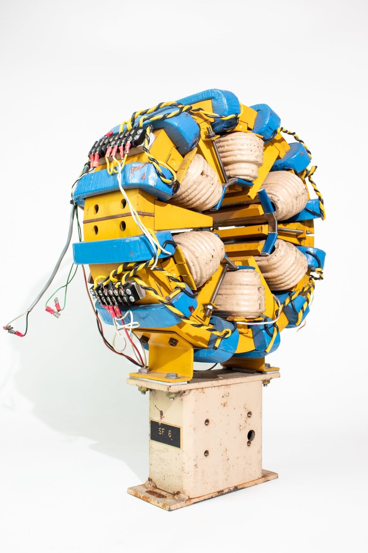Particle Accelerator Beam Steering Magnet - Aladdin Synchrotron
